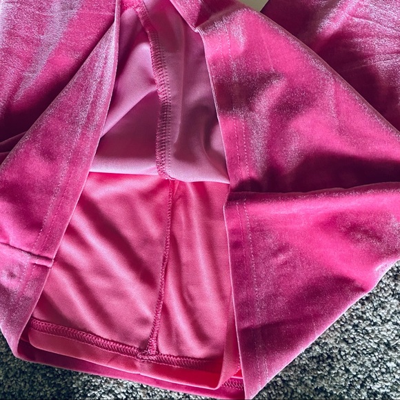 NWT Superdown Arabella hot pink velvet strappy mini dress - Picture 16 of 16